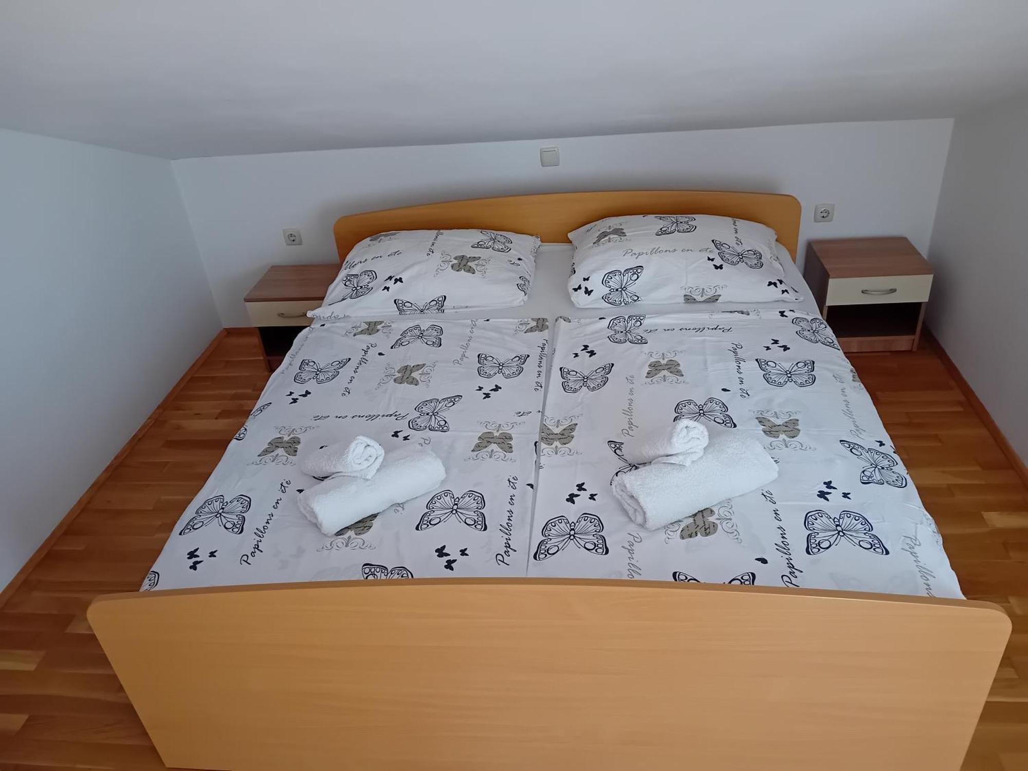 Apartmani Ana I Predrag Lopar Habitación foto